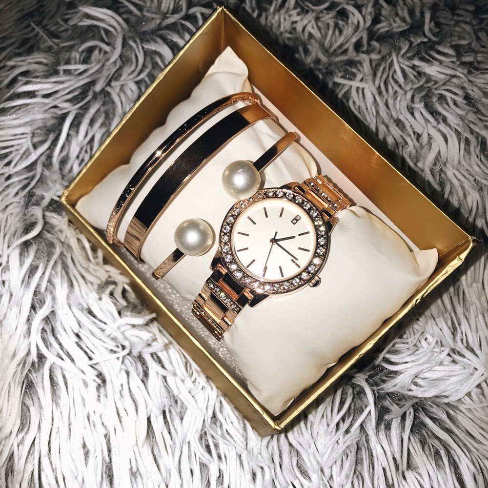 Rose Gold watch and bracelet set